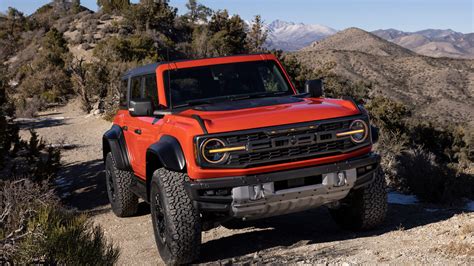 ford bronco build and price 2022